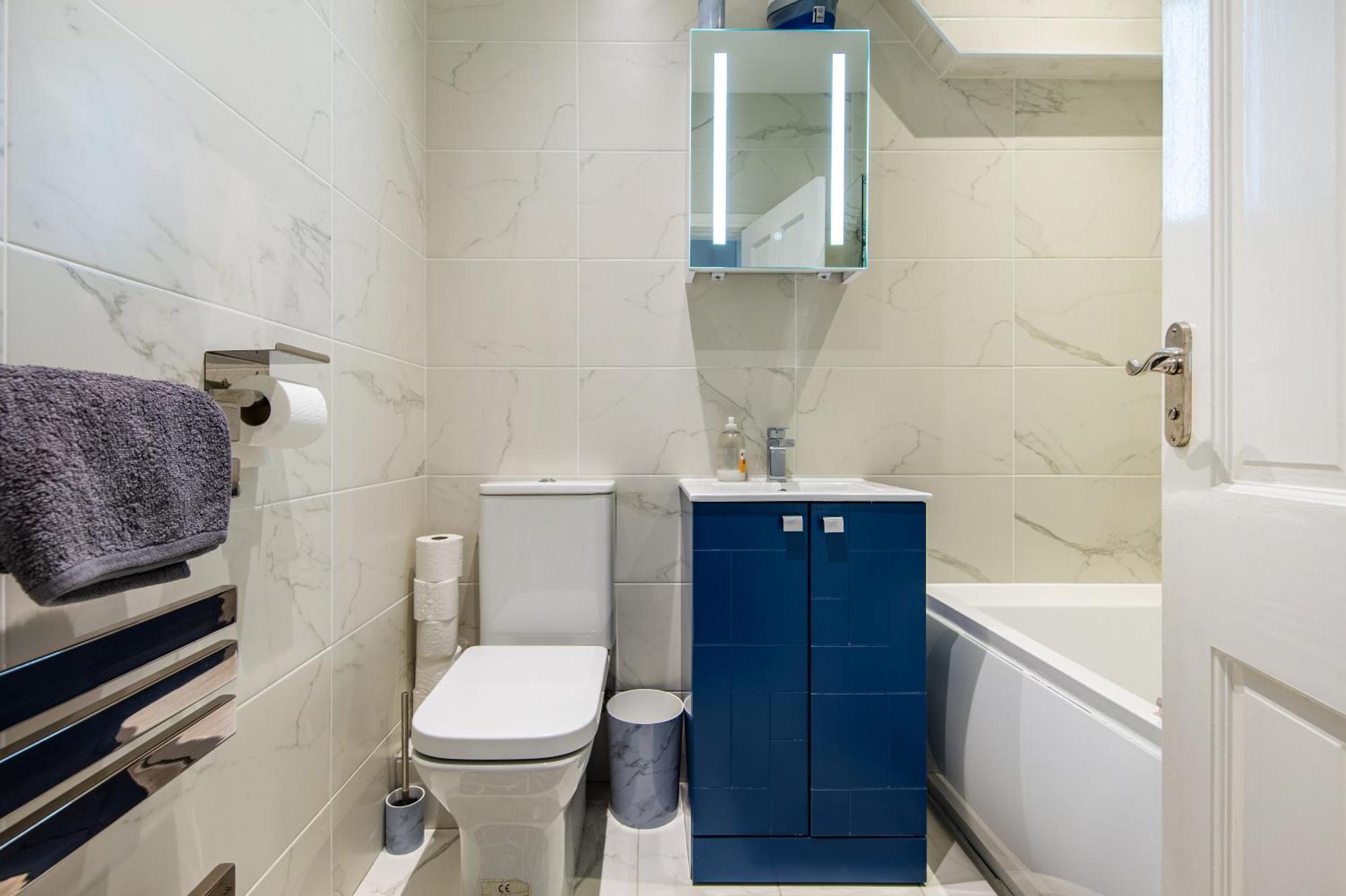 Cosy 1 Bed Apartment With Free Parking Close To Underground Station Zone 2 For Quick Access To Central London Up To 5 Guests Exterior photo