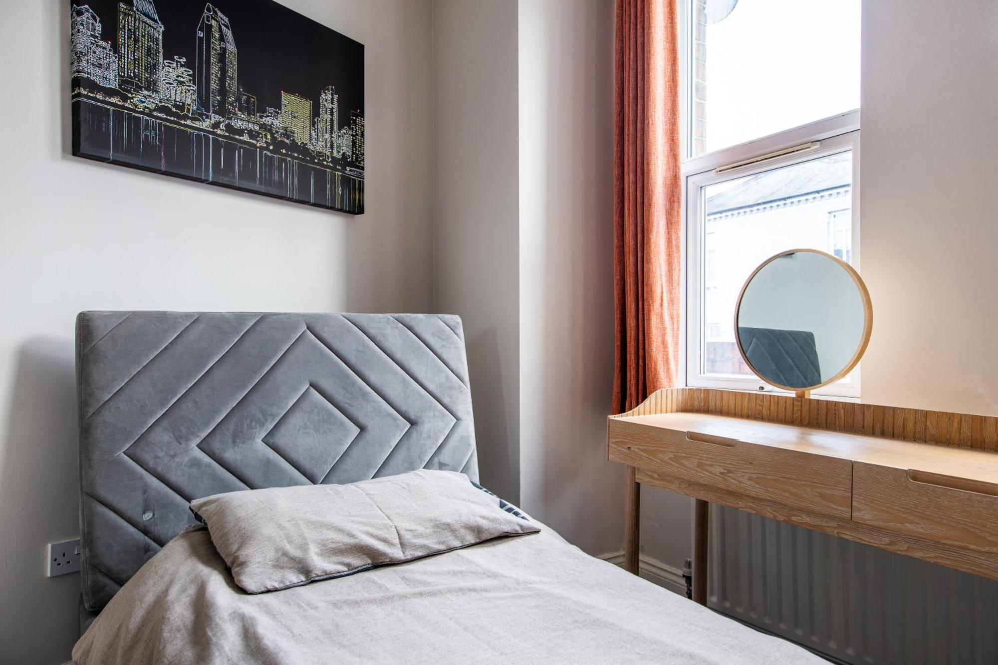 Cosy 1 Bed Apartment With Free Parking Close To Underground Station Zone 2 For Quick Access To Central London Up To 5 Guests Exterior photo