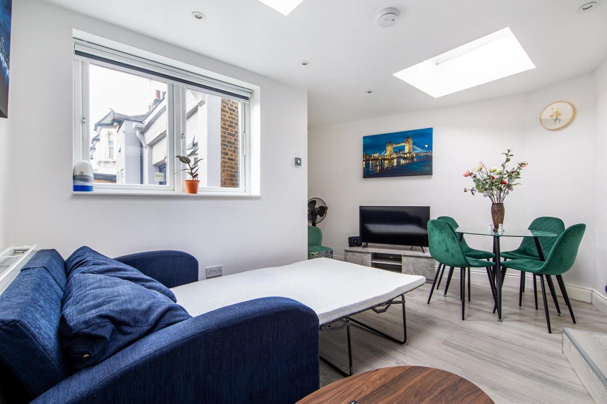 Cosy 1 Bed Apartment With Free Parking Close To Underground Station Zone 2 For Quick Access To Central London Up To 5 Guests Exterior photo