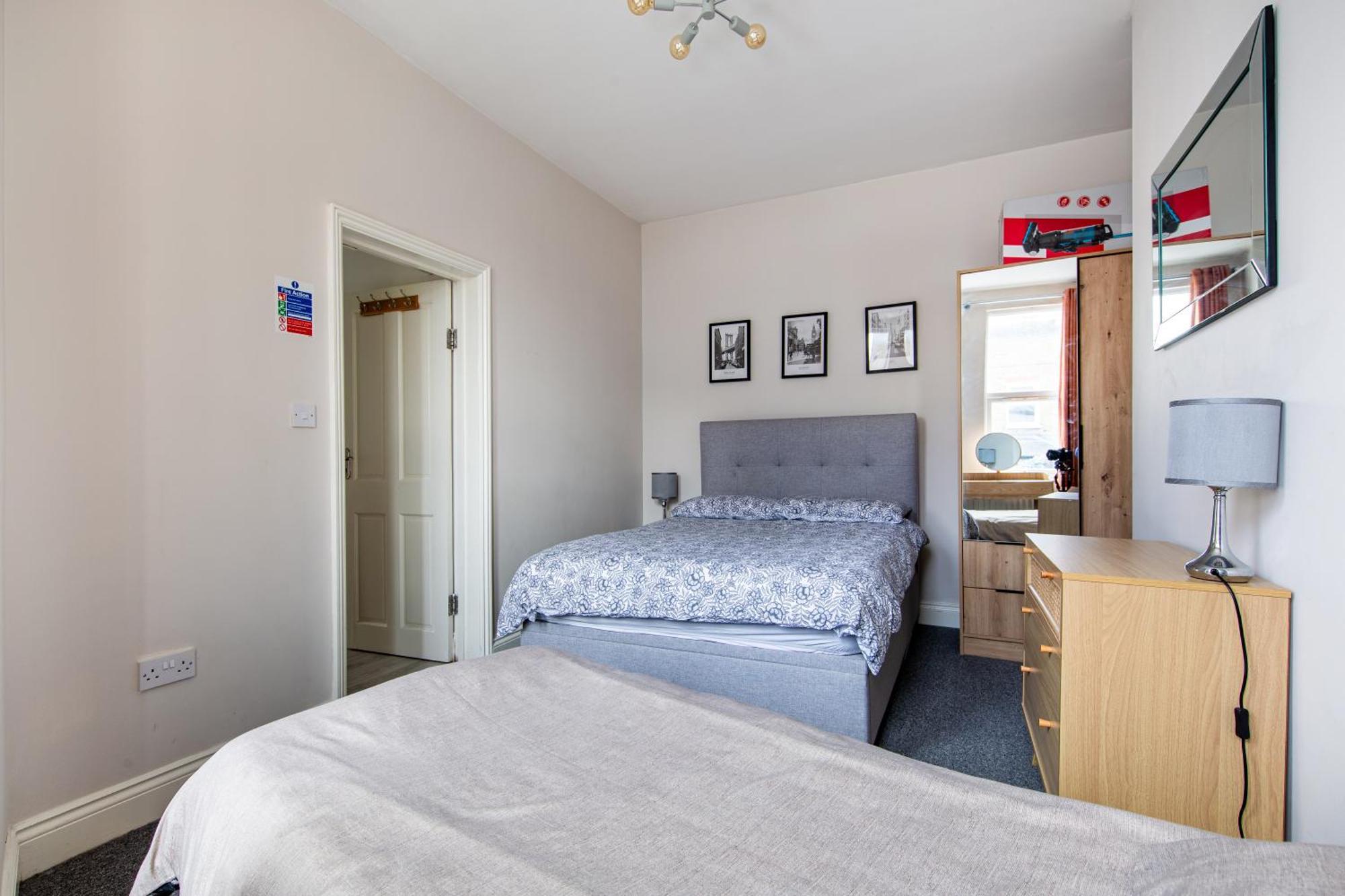Cosy 1 Bed Apartment With Free Parking Close To Underground Station Zone 2 For Quick Access To Central London Up To 5 Guests Exterior photo